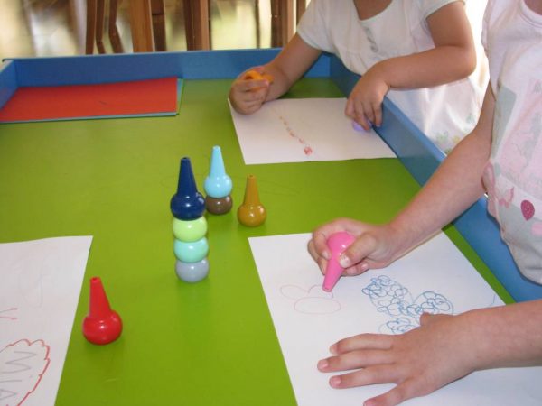 Playon Crayon (Για τα μικρά χεράκια)