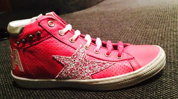 Shoeps, τα κορδόνια που δεν λύνονται