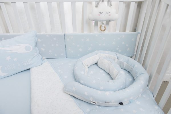 Minene Πολυχρηστικο Μαξιλαρι – Snuggly Snake Cotton Blue Stars