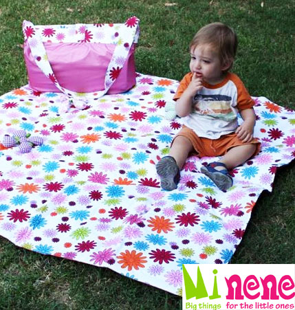 Minene - Φορητό Χαλάκι Δραστηριοτήτων