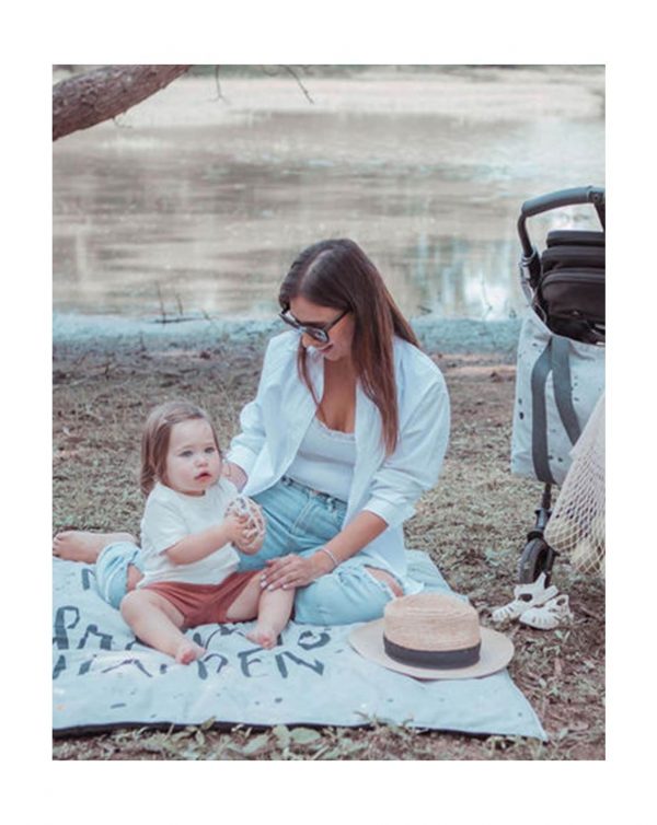 Minene – Picnic Blanket Dreams