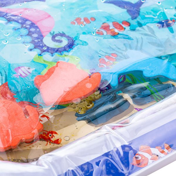 Inflatable water play mat for babies 67 x 49 cm