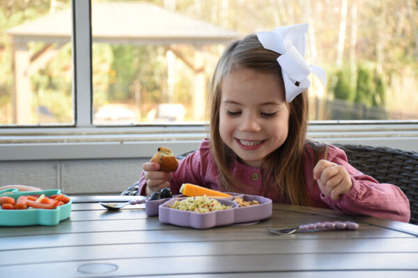 Melii - Πιάτο σιλικόνης με βεντούζα Cat