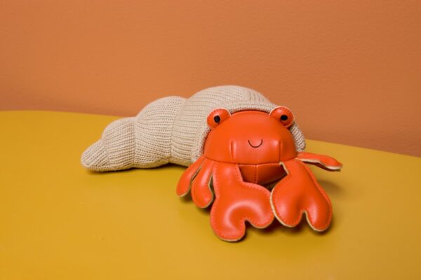 Musical Animals - Brigitte the Ermit Crab