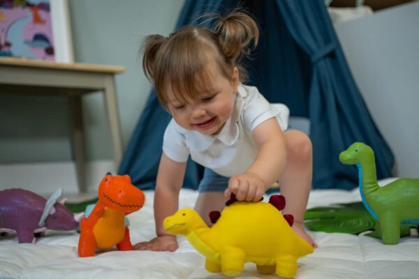 Dino Friends - Steffy the Stegosaurus