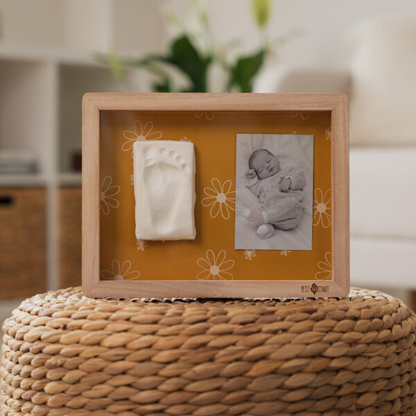 Classic Frame - Daisy Ochre