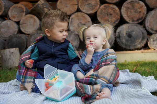 Melii – Snackle Box Hexagon Mint